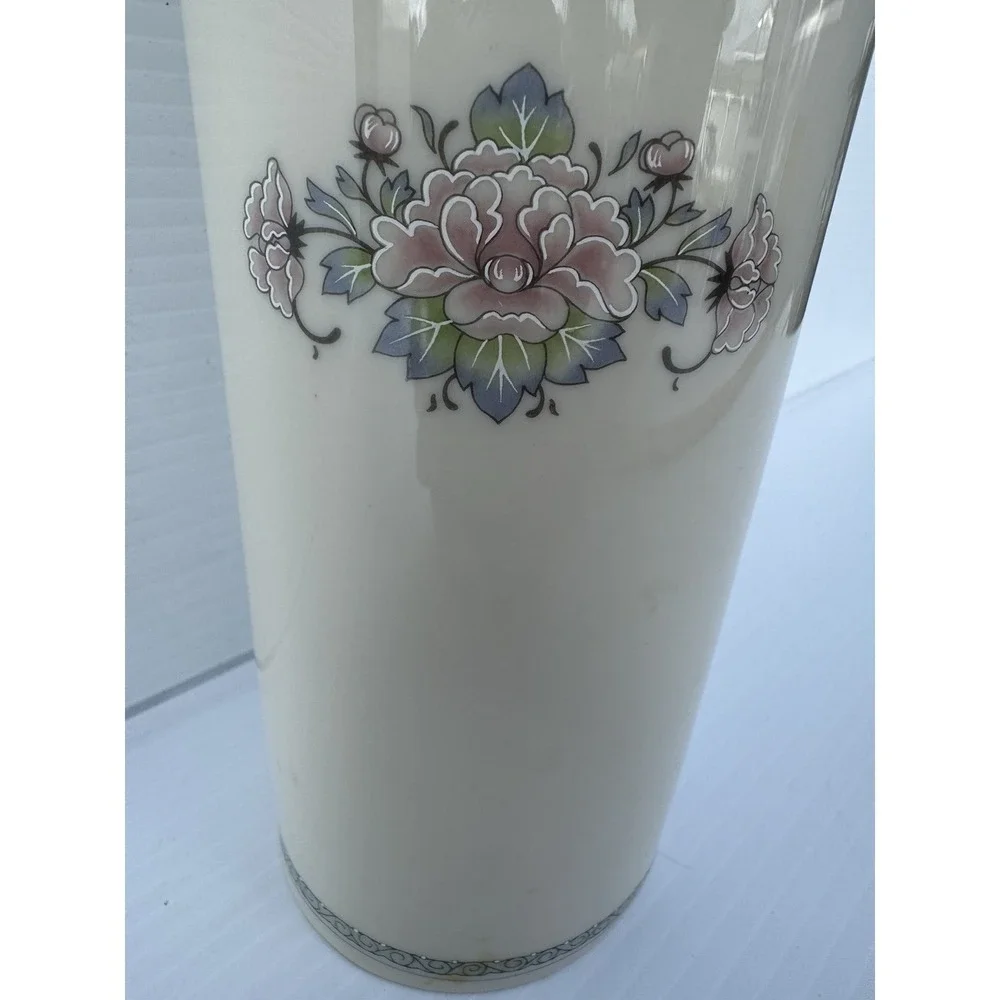 Vintage Retired Lenox 7